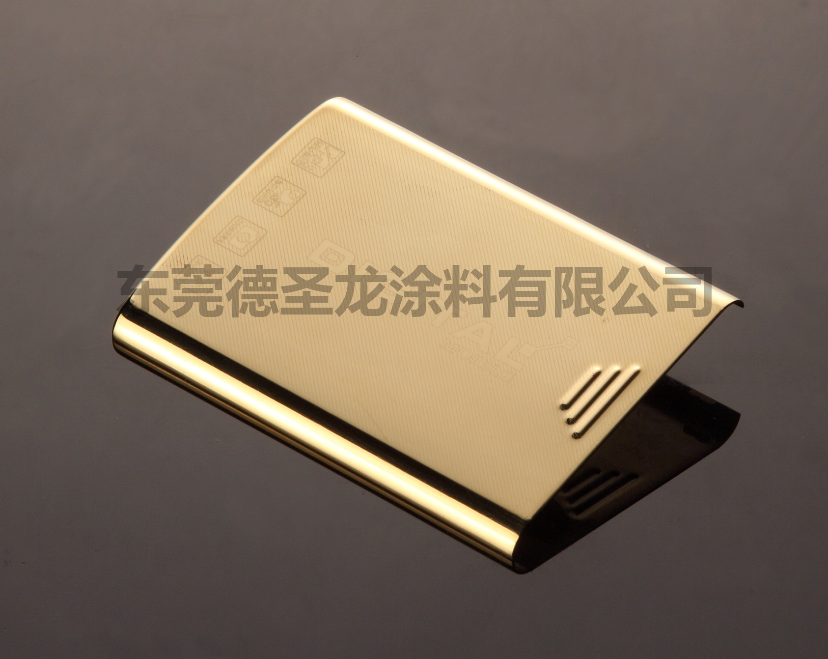 PVD防指紋油效果.jpg PVD<a href='http://www.3p9m.cn/' class='keys' title='點擊查看關于防指紋油的相關信息' target='_blank'>防指紋油</a>效果.jpg